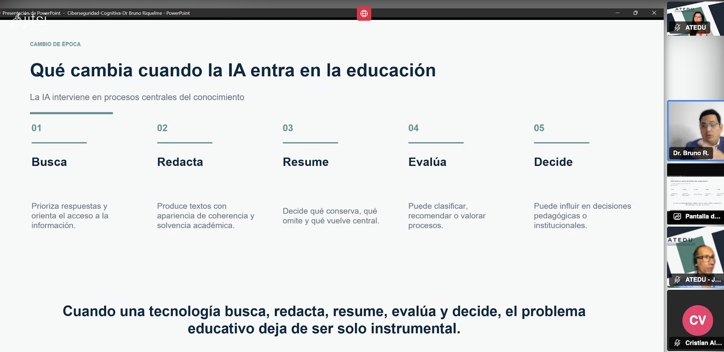 Fotografía de un webinar de ATEDU con Tecnólogos educativos